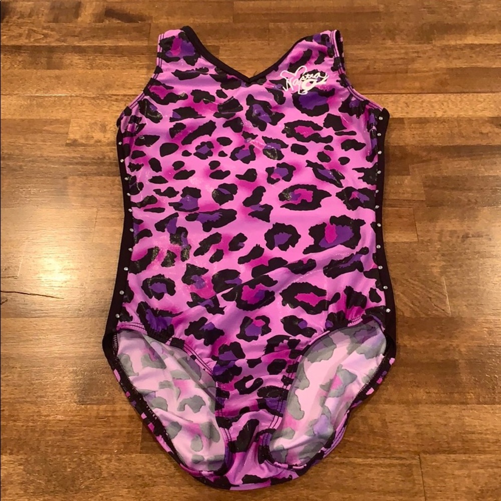Gymnastics leotard